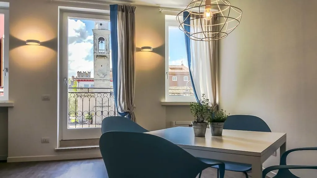 Apartment Porto Vecchio Appartamenti Lazise