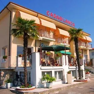 2* Szálloda Casablanca